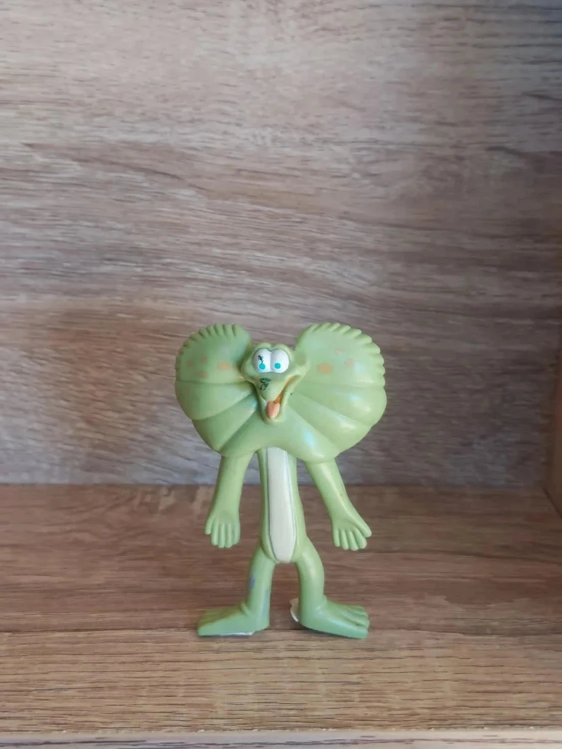 Figurine franck le lezard disney
